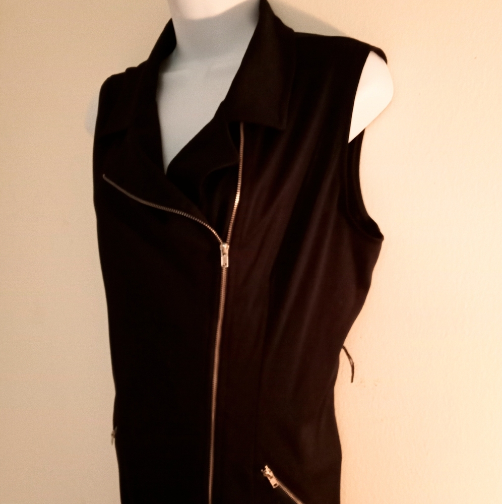 NWOTπ FREE GIFT IS INCLUDED πDiagonal Zipper Metal Stretchable Dress Midi - Picture 3 of 15